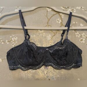 Victoria's Secret Dream Angels Unlined
Push Up Bra